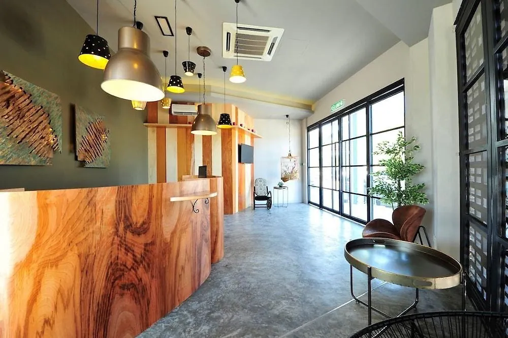 אכסניה Malacca Finess Basic Hotel מלזיה