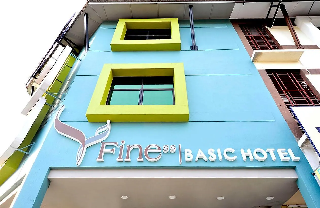 Hostel Finess Basic Hotel Malacca